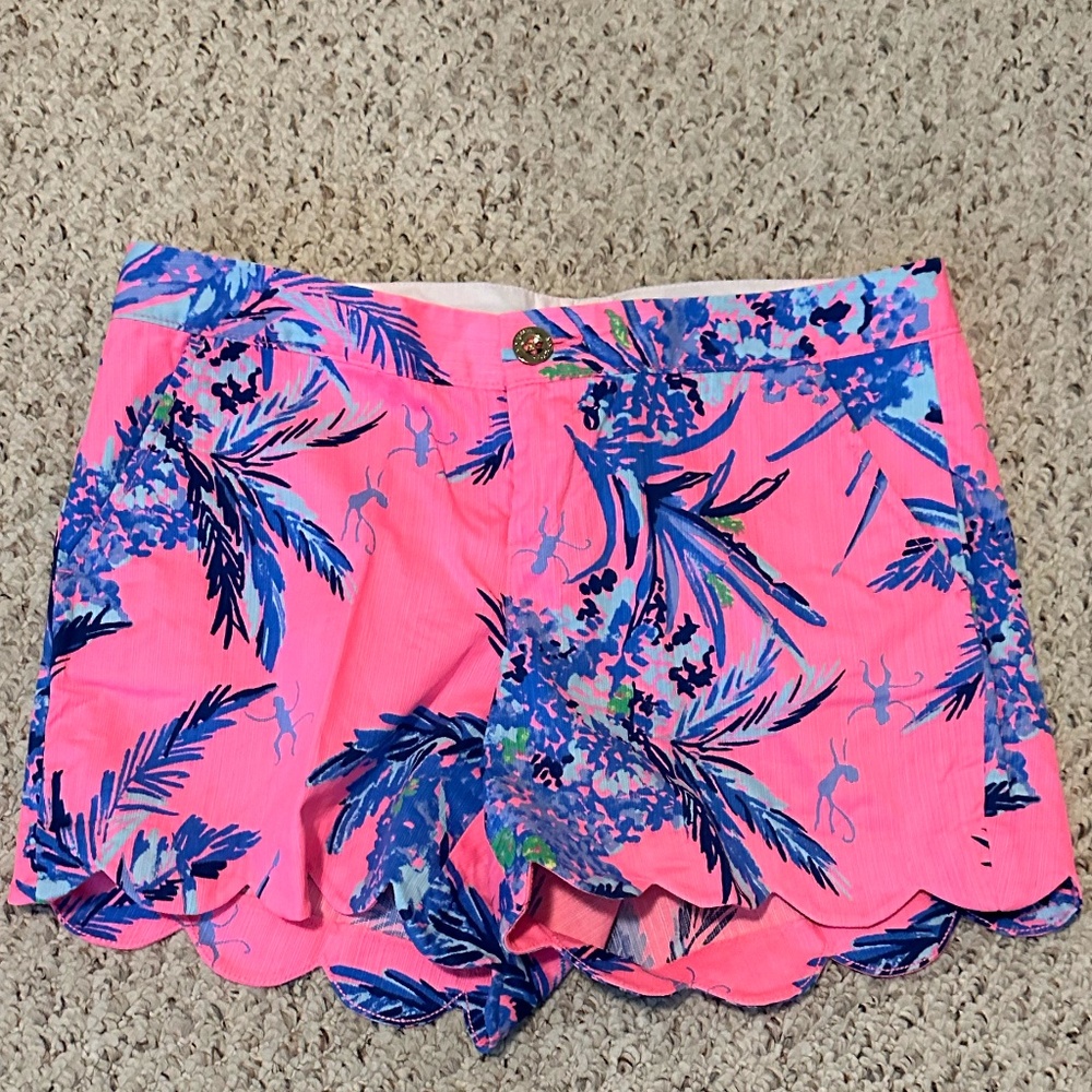 Lilly Pulitzer Buttercup Scallop Shorts - Pink & Blue - Size 6 - Like New